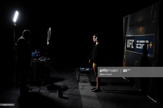 Mackenzie Dern feet photo thumbnail