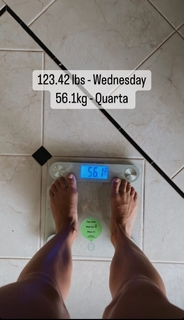 Mackenzie Dern feet photo thumbnail