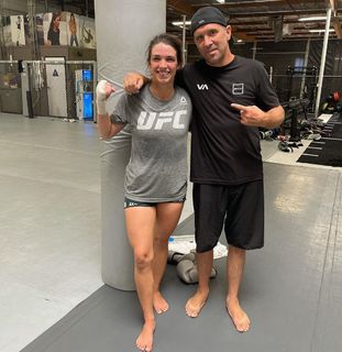 Mackenzie Dern feet photo thumbnail