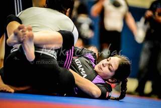 Mackenzie Dern feet photo thumbnail