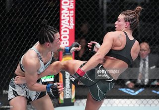Mackenzie Dern feet photo thumbnail