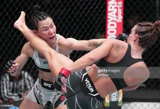 Mackenzie Dern feet photo thumbnail