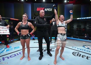 Mackenzie Dern feet photo thumbnail