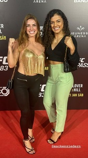 Mackenzie Dern feet photo thumbnail