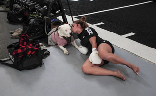 Mackenzie Dern feet photo thumbnail
