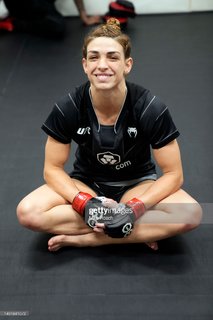 Mackenzie Dern feet photo thumbnail