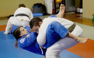 Mackenzie Dern feet photo thumbnail