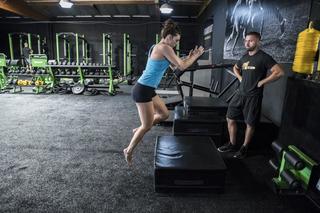 Mackenzie Dern feet photo thumbnail