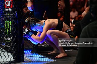 Mackenzie Dern feet photo thumbnail