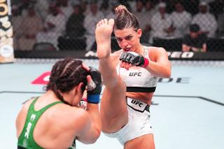 Mackenzie Dern feet photo thumbnail