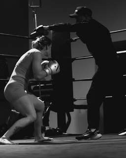 Mackenzie Dern feet photo thumbnail