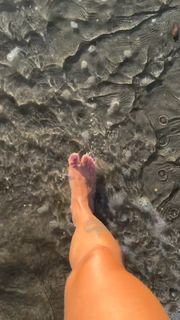 Mackenzie Dern feet photo 7