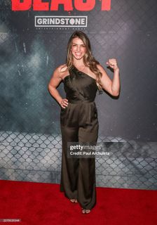 Mackenzie Dern feet photo 8