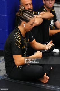 Mackenzie Dern feet photo 3