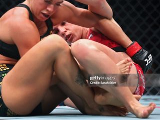 Mackenzie Dern feet photo 5