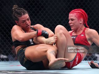 Mackenzie Dern feet photo 4