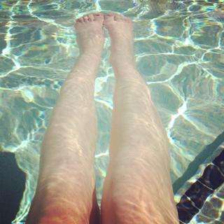 Mackenzie Lintz feet photo 2