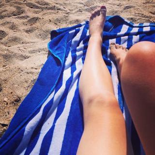 Mackenzie Lintz feet photo 8