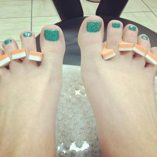 Mackenzie Lintz feet photo 15