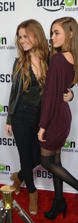 Mackenzie Lintz feet photo 3