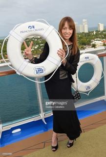 Mackenzie Phillips feet photo 5