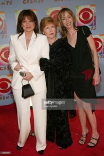 Mackenzie Phillips feet photo 1