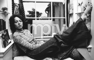 Mackenzie Phillips feet photo 3