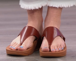 Mackenzie Rose feet photo 4