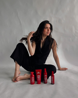 Madalena Aragão feet photo 12