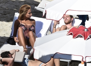 Madalina Ghenea feet photo thumbnail