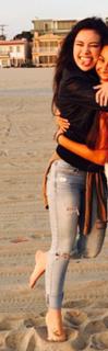 Madalyn Horcher feet photo 2