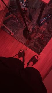 Madame feet photo 6