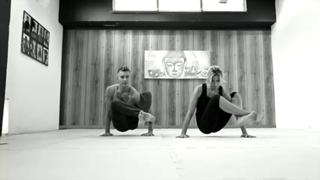 Maddalena Corvaglia feet photo thumbnail