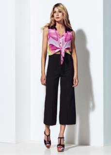 Maddalena Corvaglia feet photo thumbnail