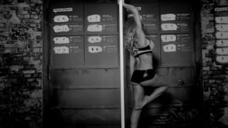 Maddalena Corvaglia feet photo thumbnail