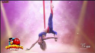 Maddalena Corvaglia feet photo thumbnail