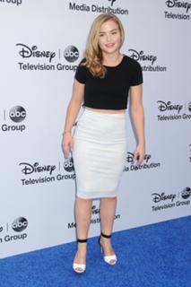 Maddie Hasson feet photo 15
