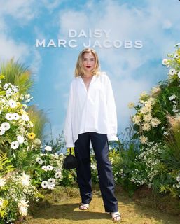 Maddie Hasson feet photo 2