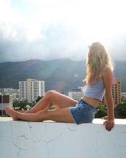 Maddie Lymburner feet photo 1