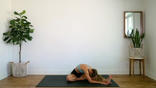 Maddie Lymburner feet photo 10