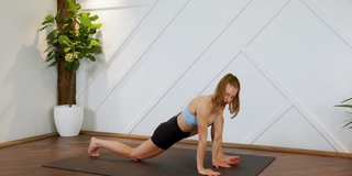 Maddie Lymburner feet photo 13