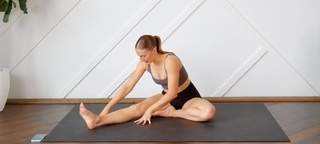 Maddie Lymburner feet photo 19