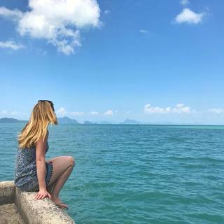 Maddie Moate feet photo 17