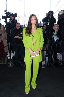 Maddie Ziegler feet photo thumbnail