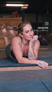 Maddison Pannell feet photo thumbnail