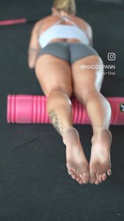 Maddison Pannell feet photo thumbnail