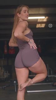 Maddison Pannell feet photo thumbnail