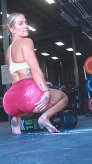 Maddison Pannell feet photo thumbnail