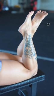 Maddison Pannell feet photo thumbnail