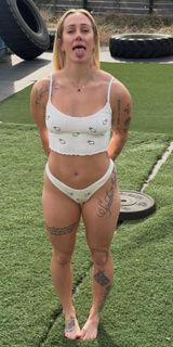 Maddison Pannell feet photo 17